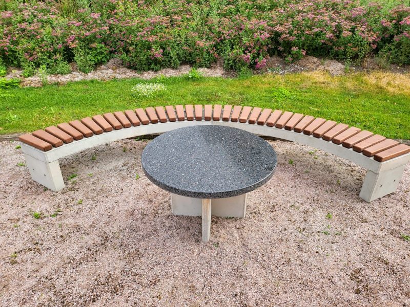 Kuva tuotteesta Kaareva penkkimoduuli KB743, Kuva 1