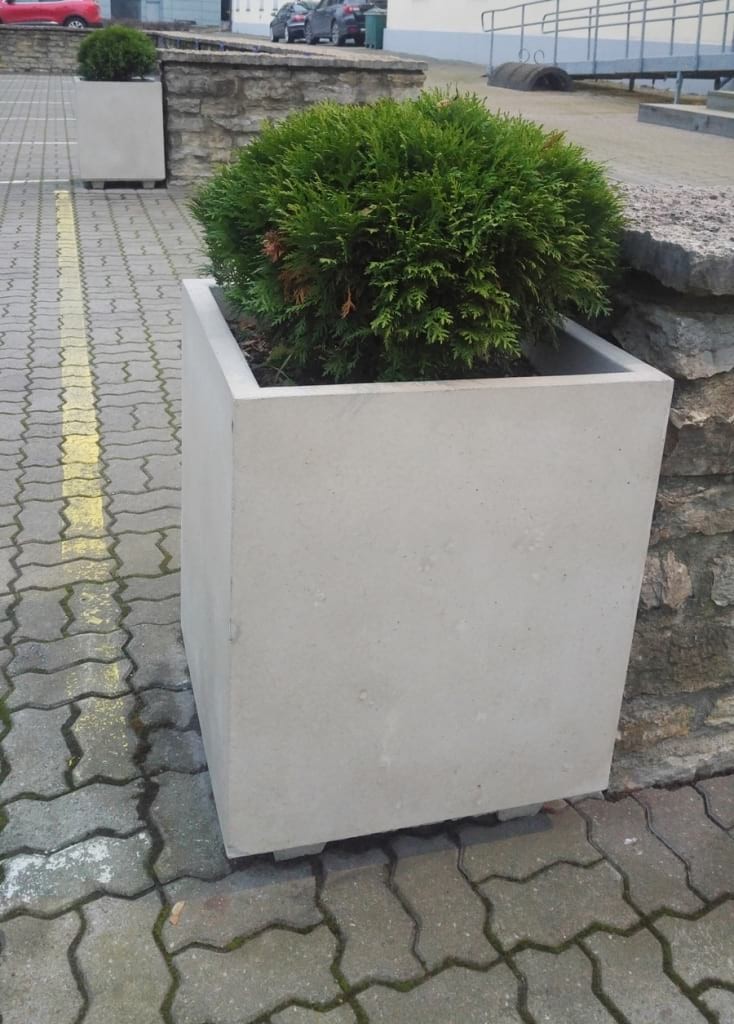 Kuva tuotteesta Piharuukku nelikulmainen KB1034, Kuva 1